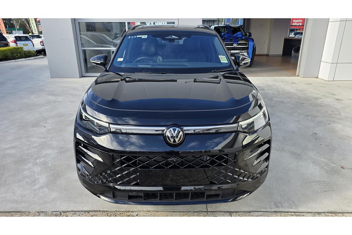 2025 Volkswagen Tayron 195TSI R-Line R4