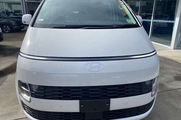 2026 Hyundai STARIA US4.V4