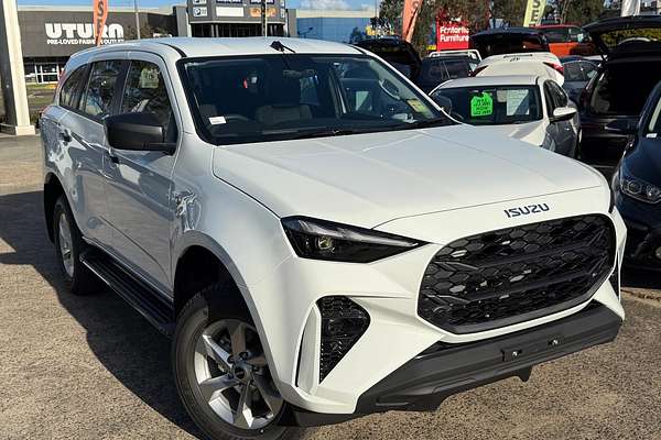 2026 Isuzu MU-X LS-M
