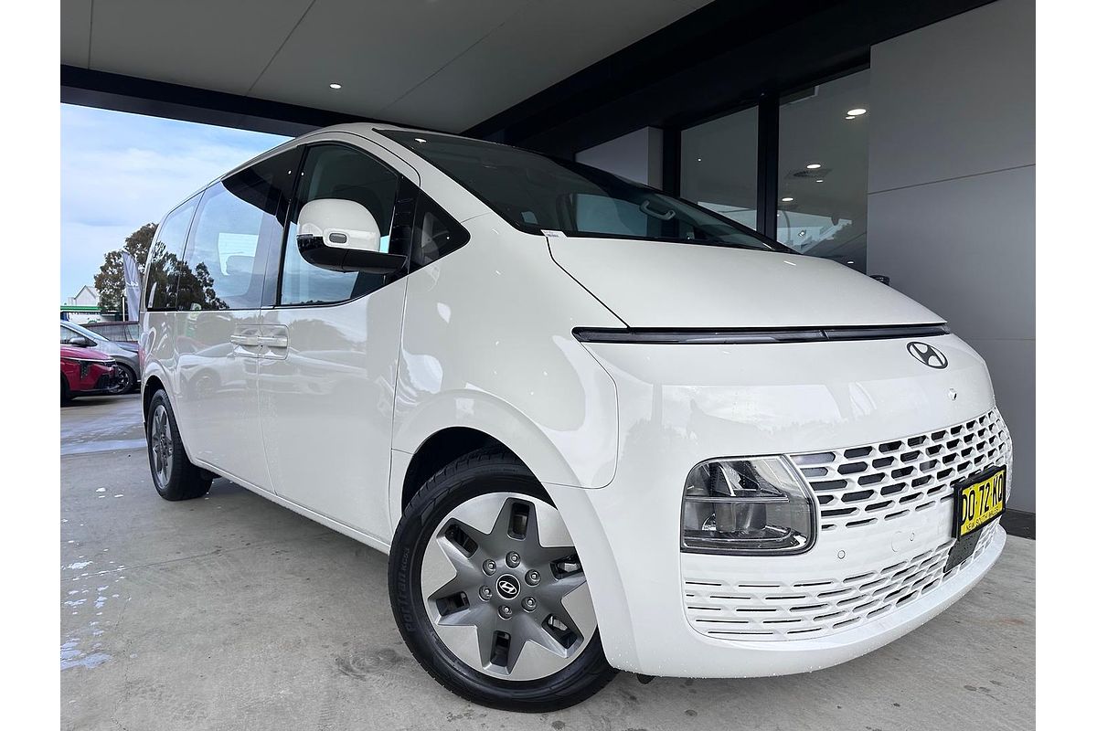 2025 Hyundai STARIA US4.V3