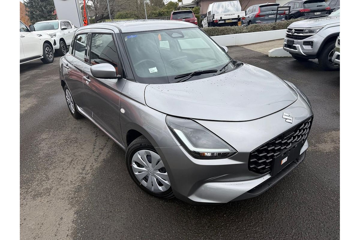 2025 Suzuki Swift Hybrid UZ