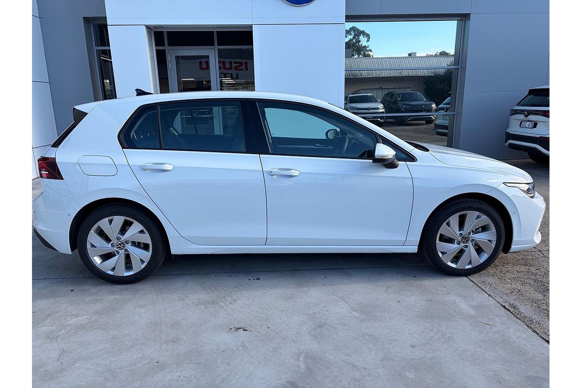 2026 Volkswagen Golf 110TSI Life 8.5