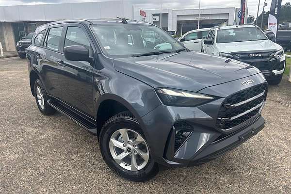 2025 Isuzu MU-X LS-M