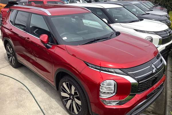 2025 Mitsubishi Outlander Aspire ZM