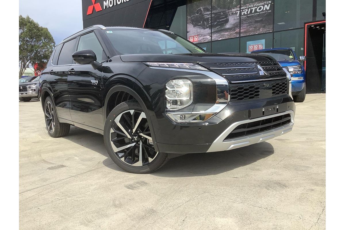 2025 Mitsubishi Outlander PHEV Exceed ZM