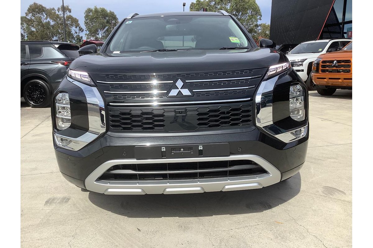 2025 Mitsubishi Outlander PHEV Exceed ZM