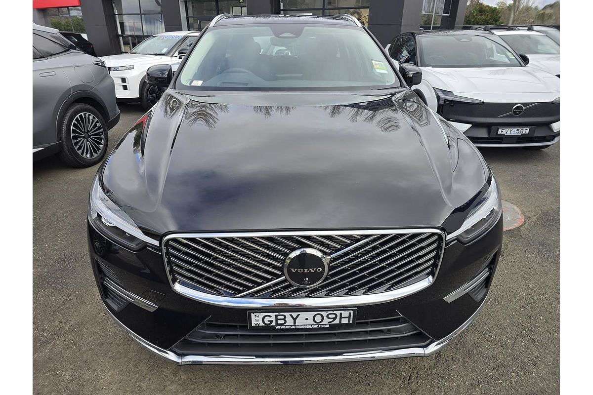 2025 Volvo XC60 Plus B5 Bright