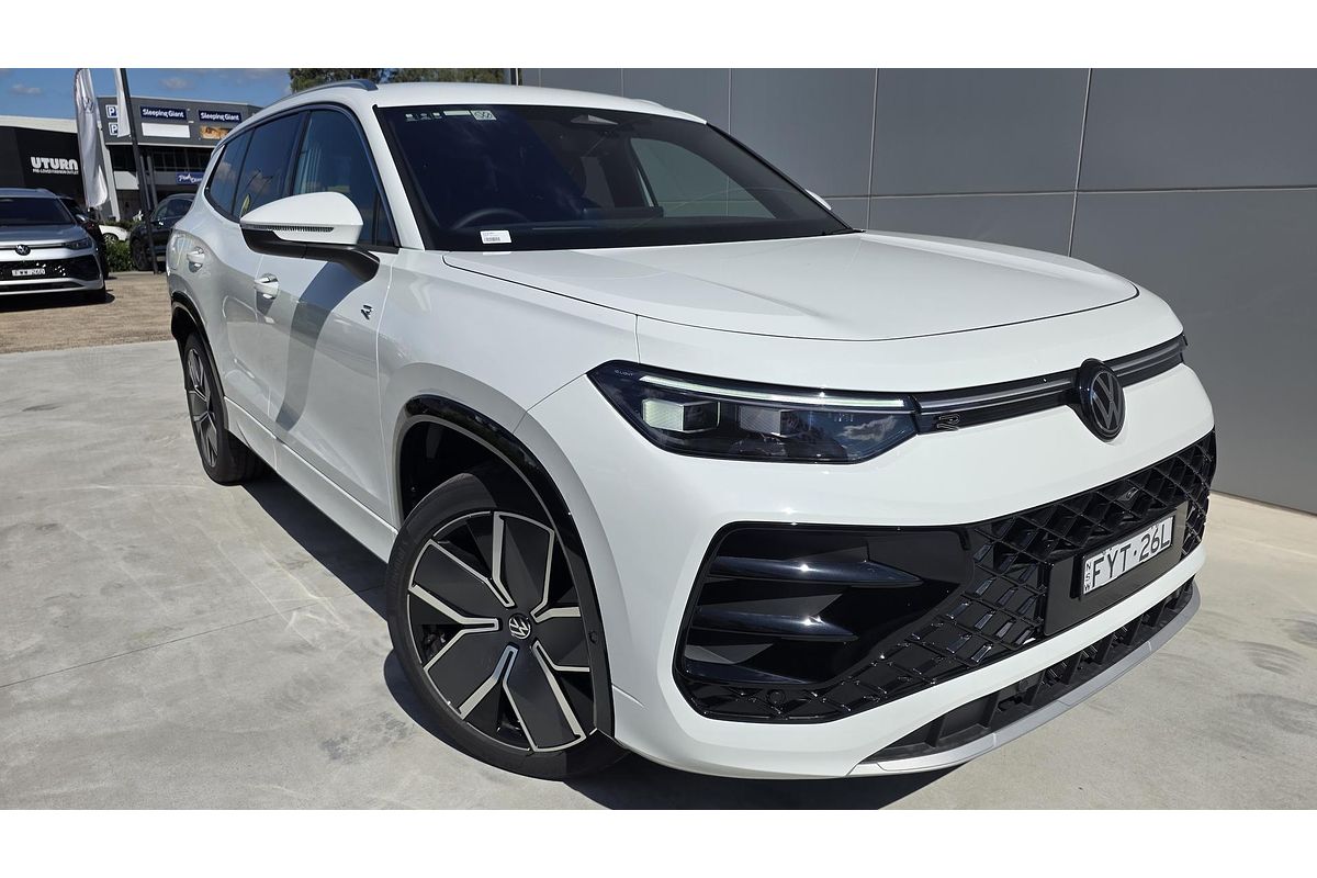 2025 Volkswagen Tayron 195TSI R-Line R4