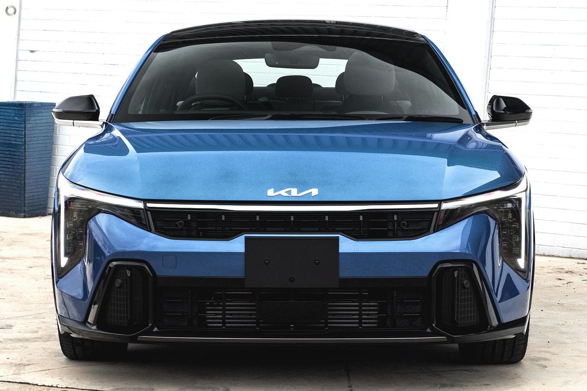2026 Kia K4 GT-Line CL4m