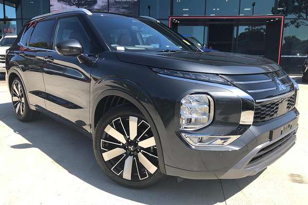 2025 Mitsubishi Outlander Exceed Tourer ZM