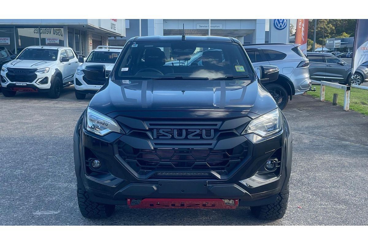 2025 Isuzu D-MAX BLADE 4X4