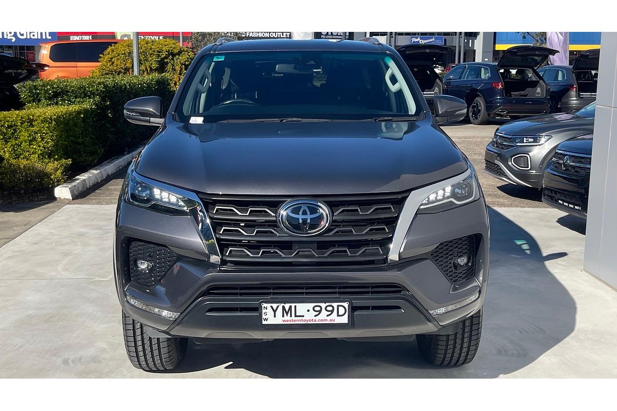 2023 Toyota Fortuner GXL GUN156R