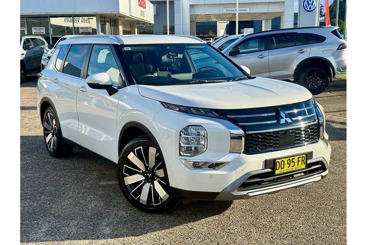 2025 Mitsubishi Outlander Aspire ZM