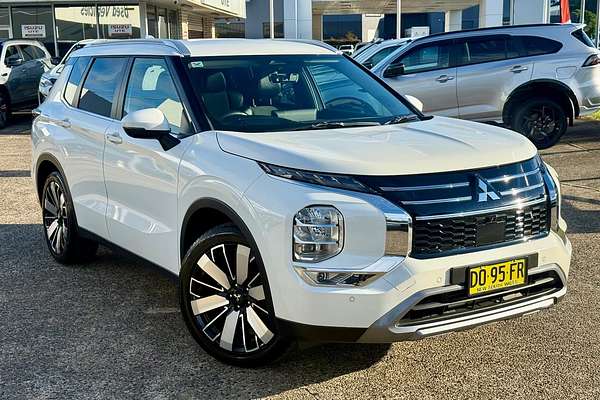 2025 Mitsubishi Outlander Aspire ZM