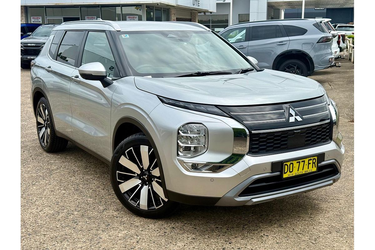 2025 Mitsubishi Outlander Aspire ZM