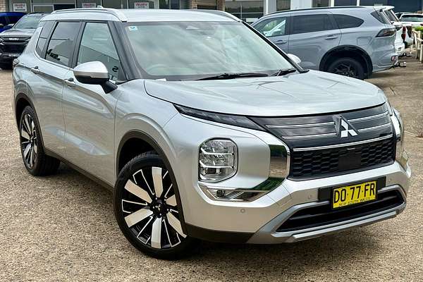 2025 Mitsubishi Outlander Aspire ZM