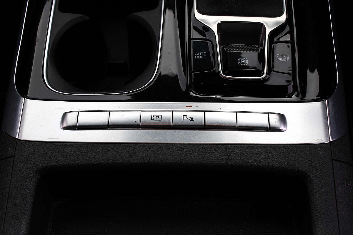 2021 Kia Carnival Si KA4