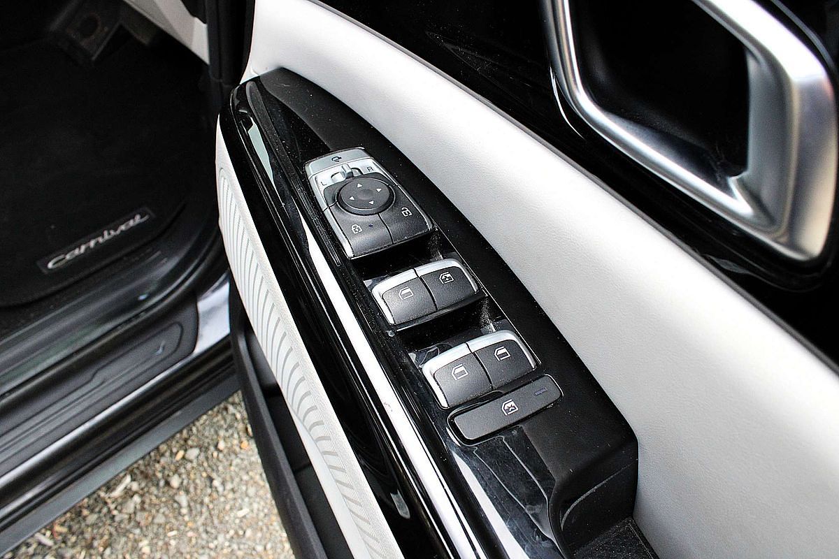 2021 Kia Carnival Si KA4