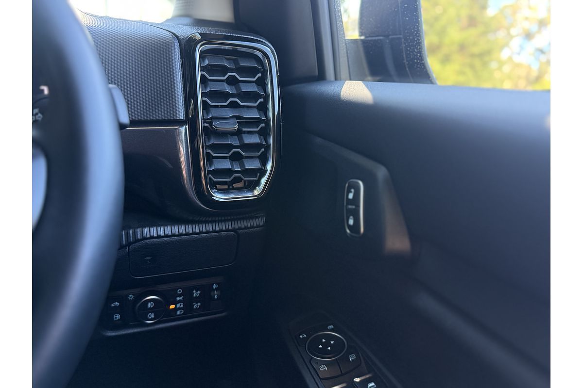 2025 Ford Ranger PHEV Sport 4X4 2.3L