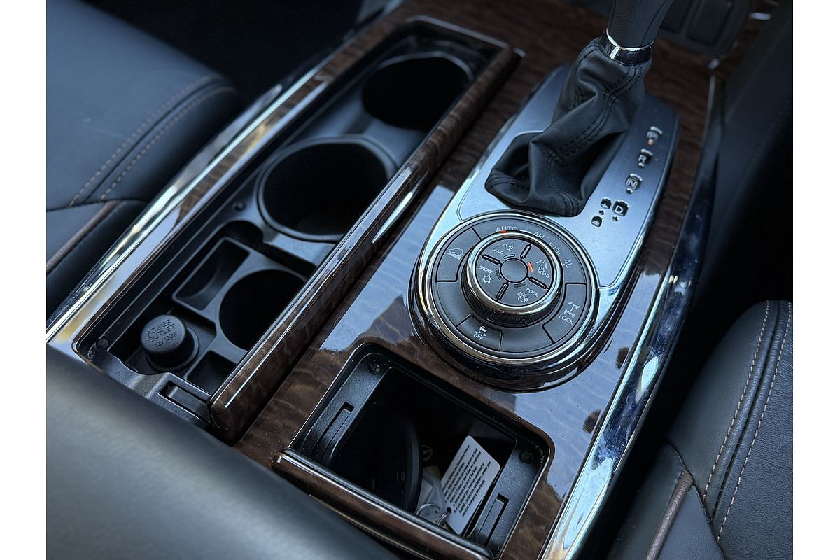 2023 Nissan Patrol Ti Y62