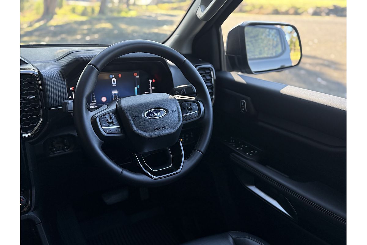 2025 Ford Ranger PHEV Sport 4X4 2.3L