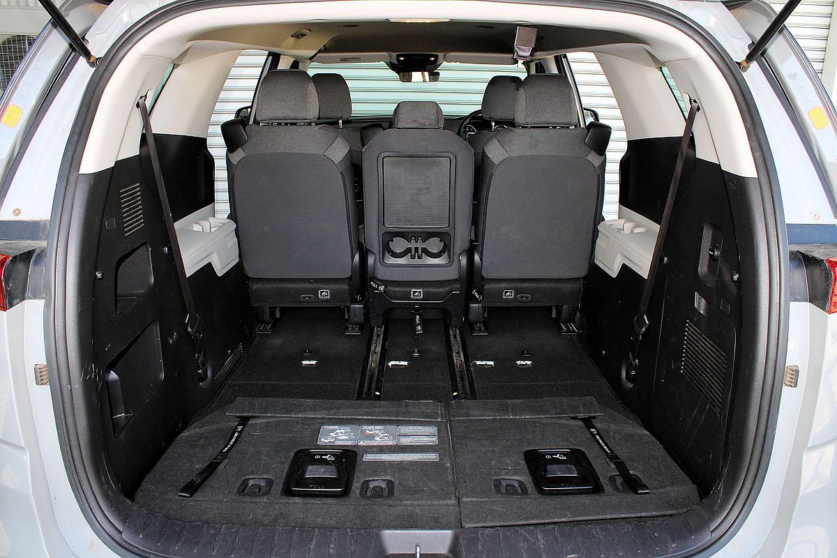 2024 Kia Carnival S KA4