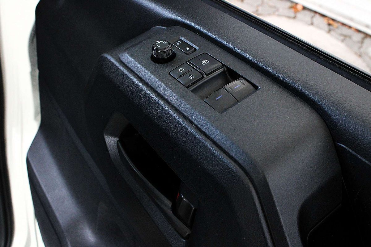 2022 Toyota Hiace GDH300R LWB