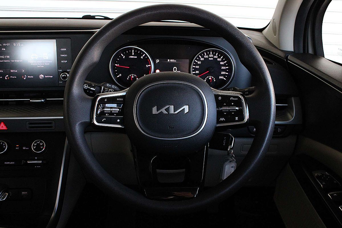 2024 Kia Carnival S KA4
