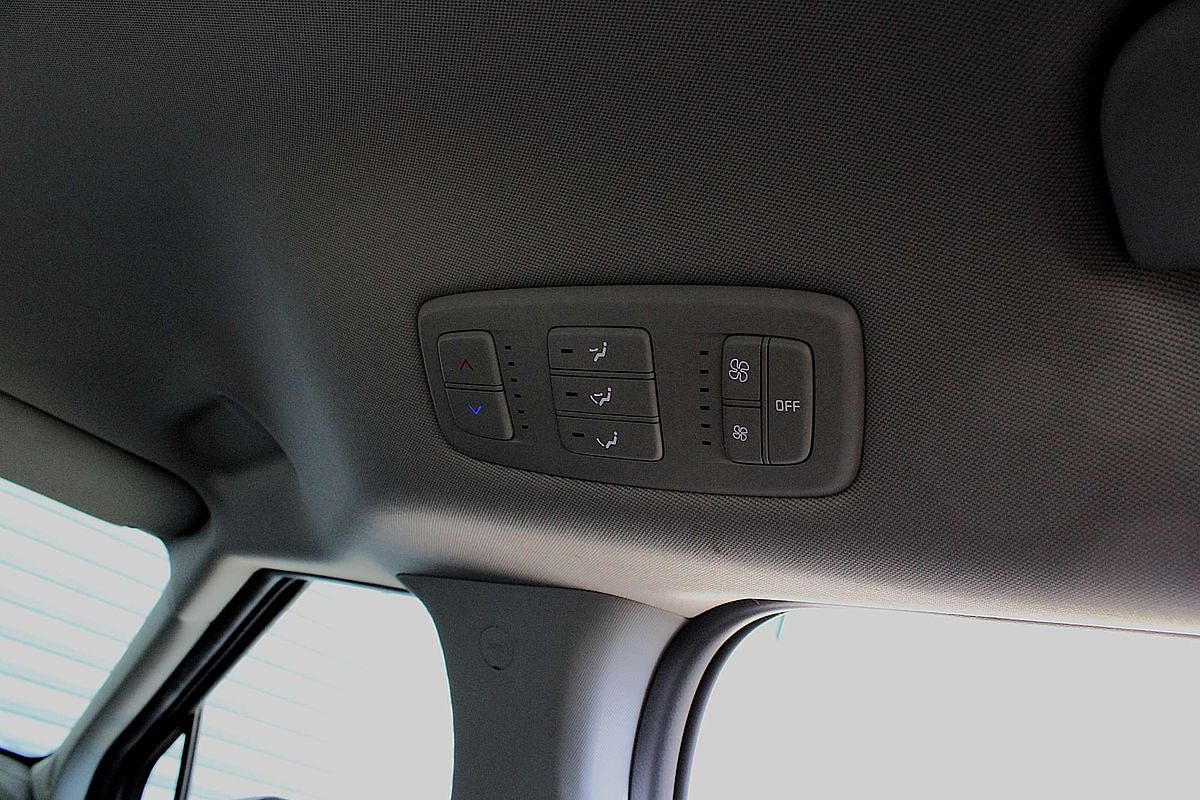 2024 Kia Carnival S KA4