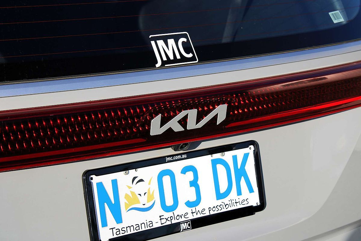 2024 Kia Carnival S KA4