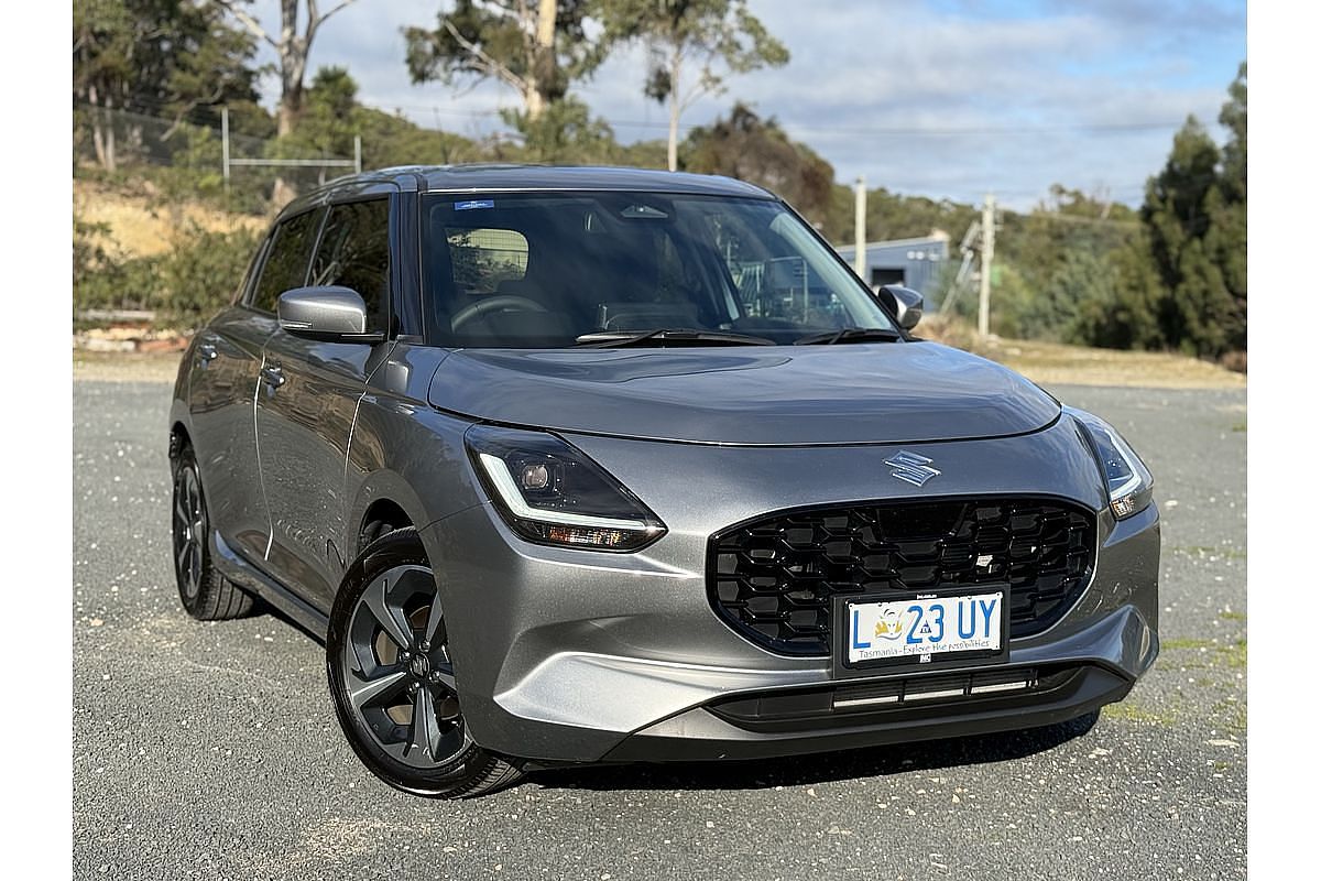 2024 Suzuki Swift Hybrid GLX UZ