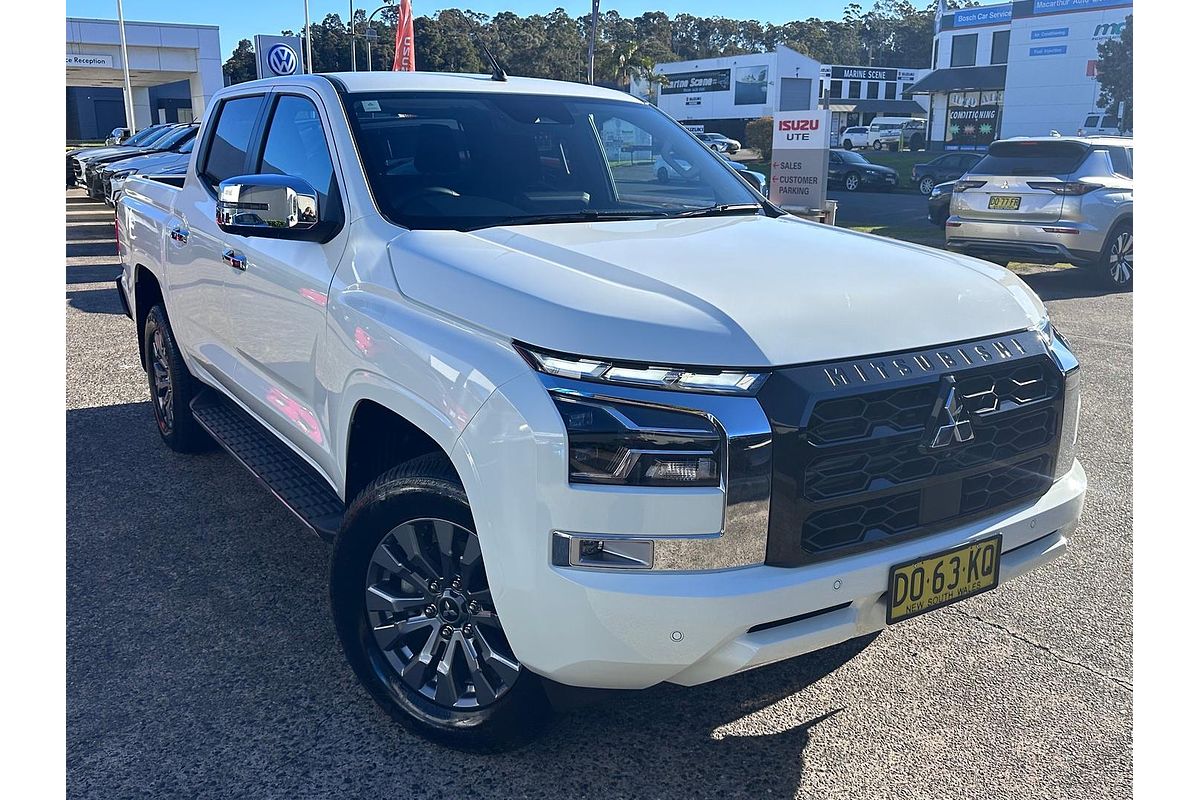 2025 Mitsubishi Triton GLS MV 4X4