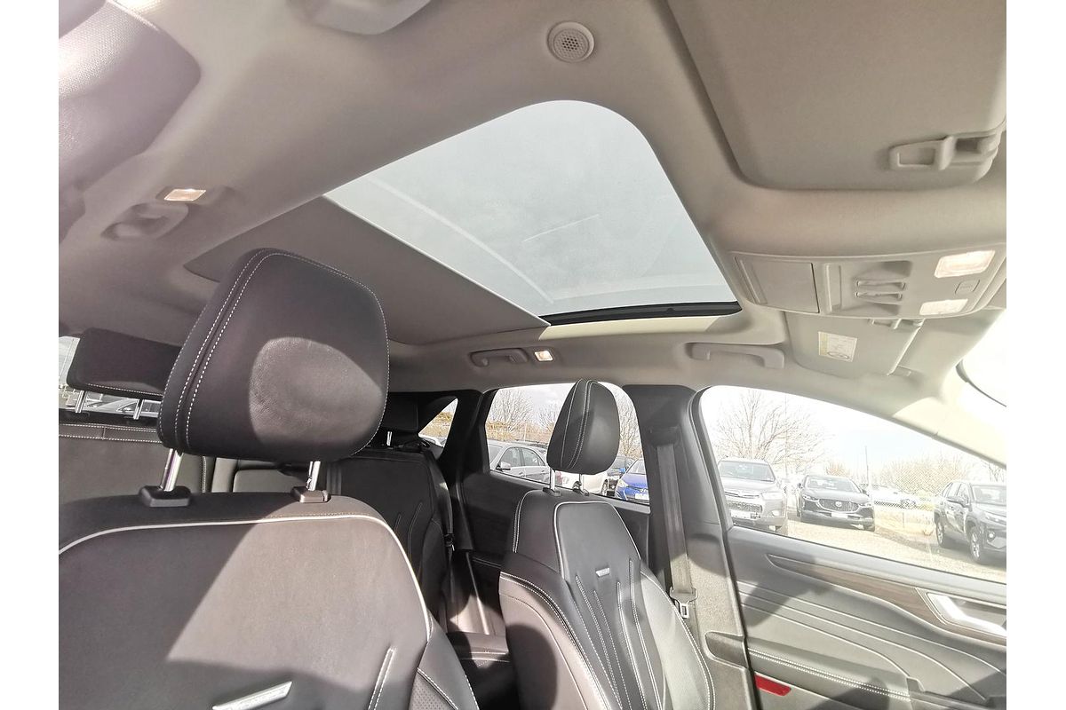 2022 Ford Escape Vignale ZH