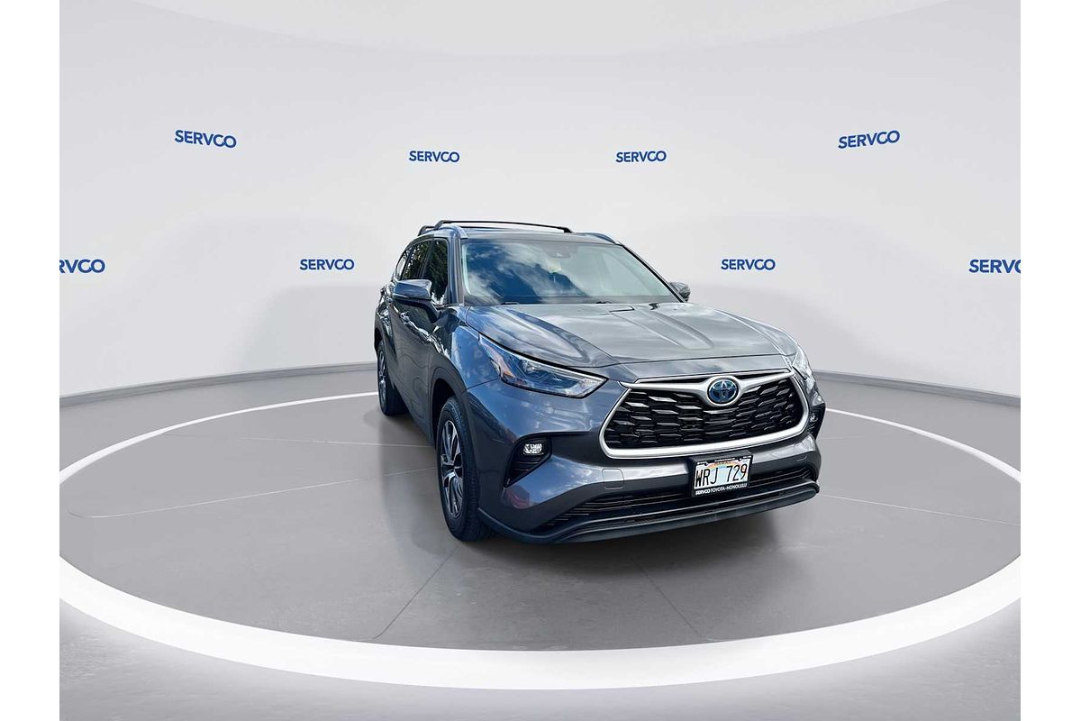 2022 Toyota Highlander Hybrid XLE