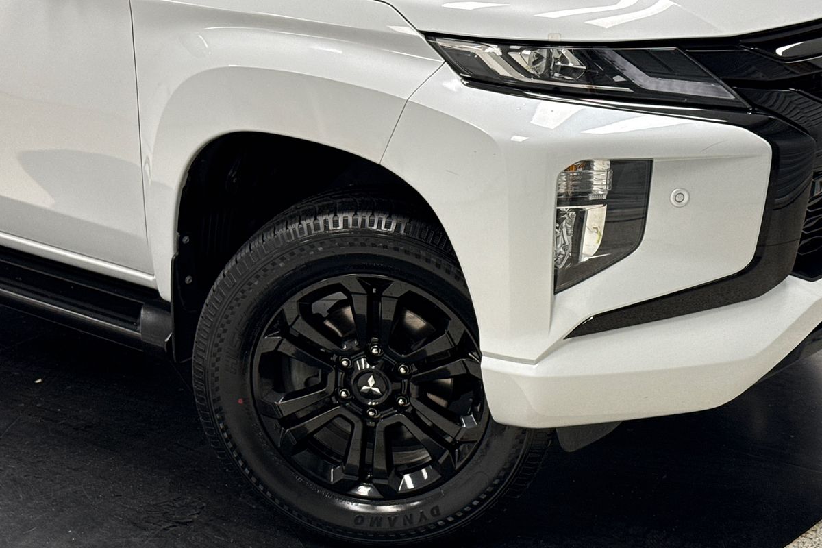 2022 Mitsubishi Triton GSR MR 4X4