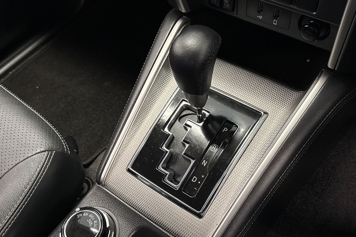 2022 Mitsubishi Triton GSR MR 4X4