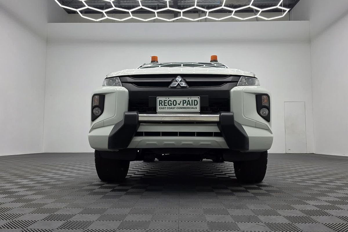 2020 Mitsubishi Triton GLX MR 4X4
