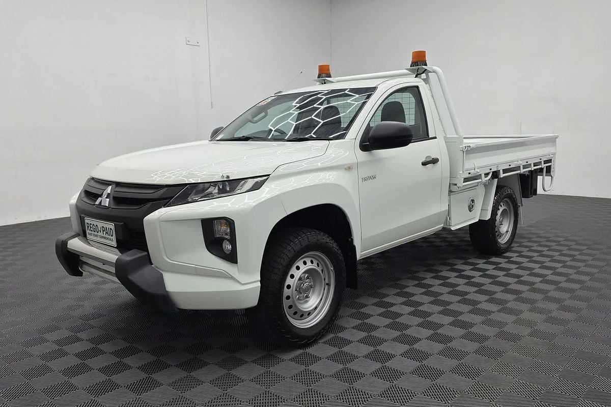 2020 Mitsubishi Triton GLX MR 4X4