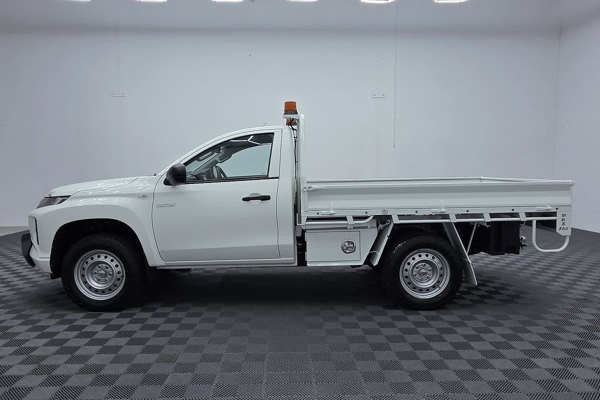 2020 Mitsubishi Triton GLX MR 4X4