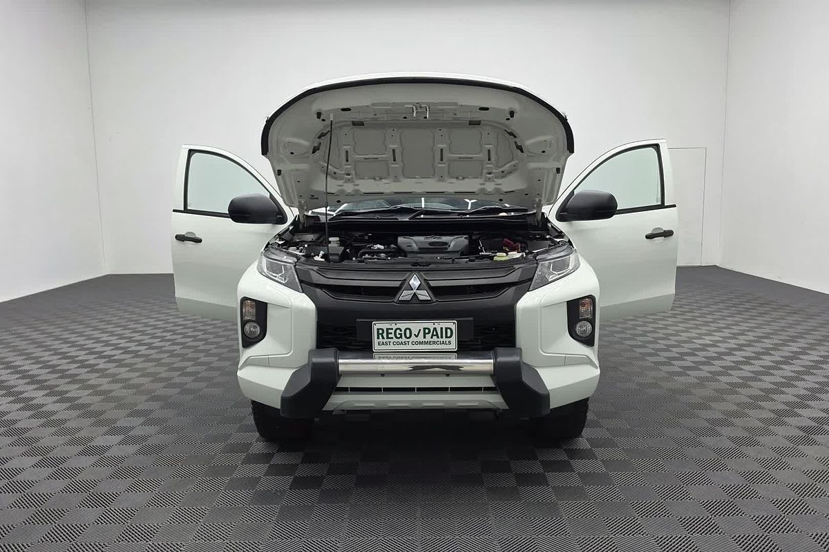 2020 Mitsubishi Triton GLX MR 4X4