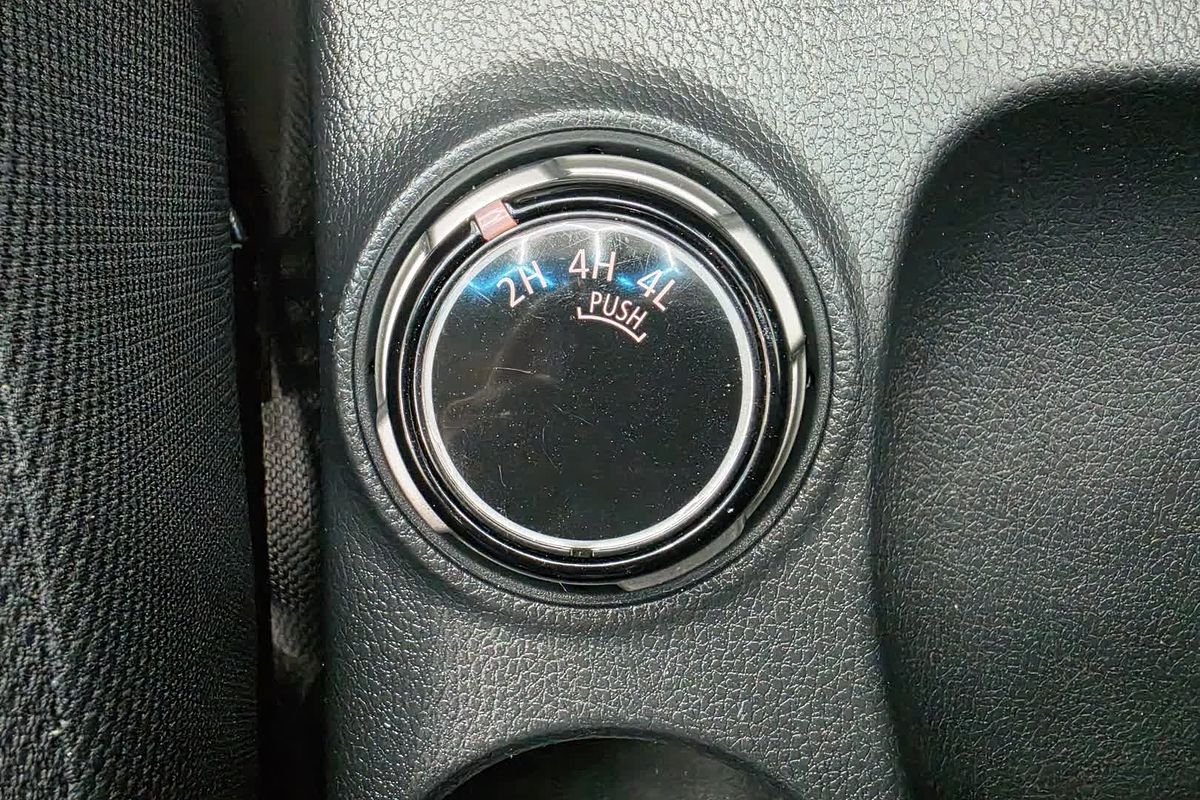 2020 Mitsubishi Triton GLX MR 4X4