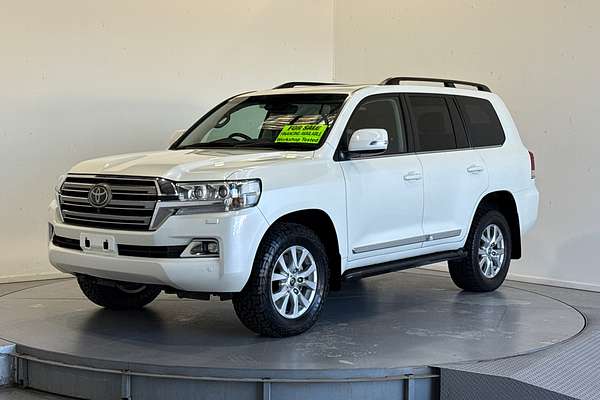 2020 Toyota Landcruiser Sahara VDJ200R