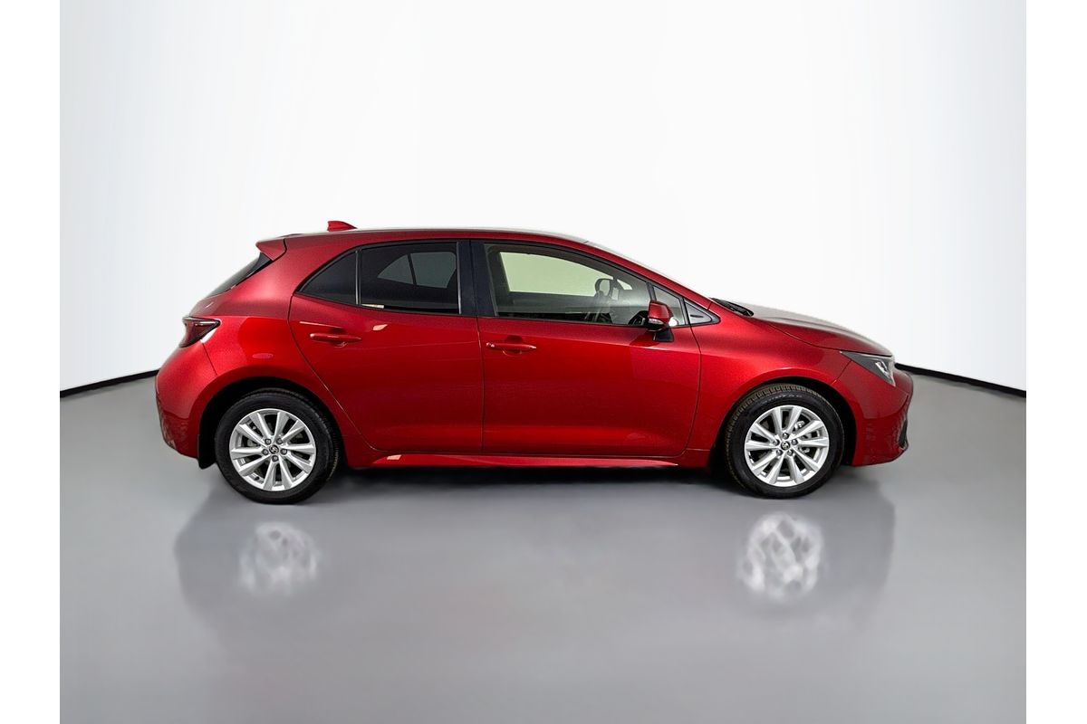 2024 Toyota Corolla Hatch 1.8L Hyb CVT SX