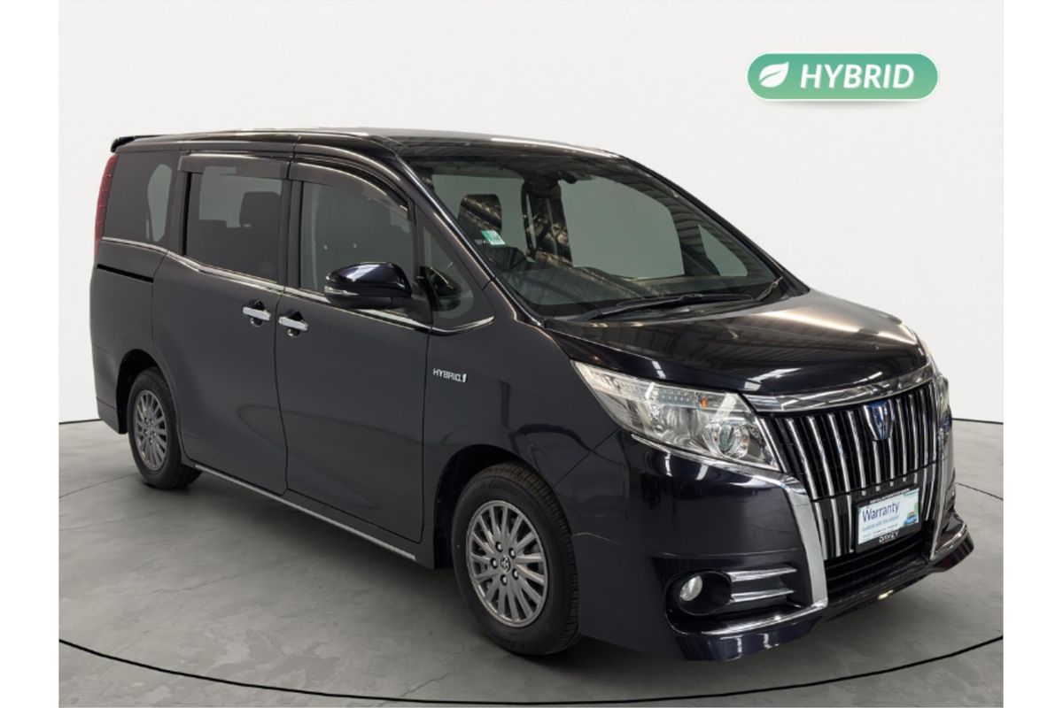 2015 Toyota Esquire Hybrid GI
