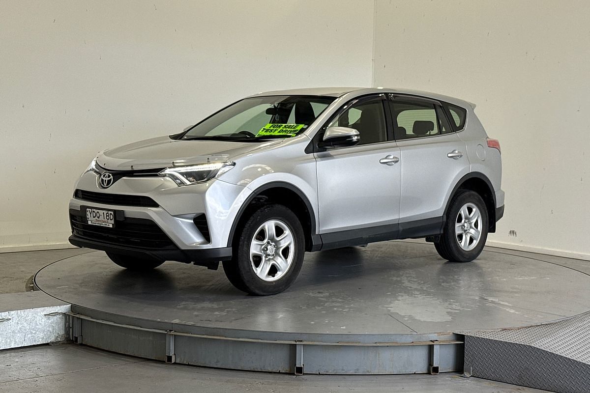2015 Toyota RAV4 GX ZSA42R