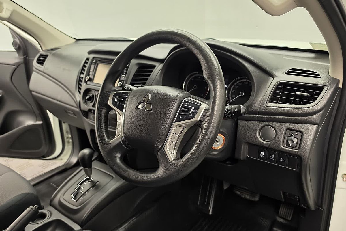 2021 Mitsubishi Triton GLX MR Rear Wheel Drive