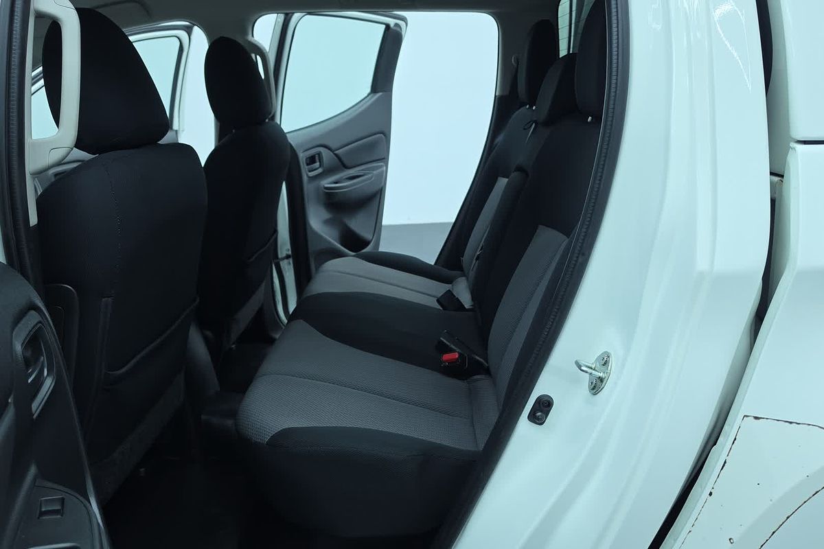 2021 Mitsubishi Triton GLX MR Rear Wheel Drive