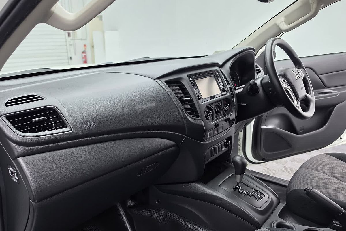 2021 Mitsubishi Triton GLX MR Rear Wheel Drive