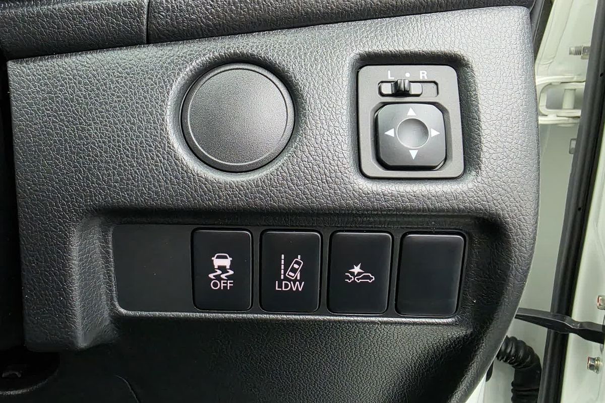 2021 Mitsubishi Triton GLX MR Rear Wheel Drive