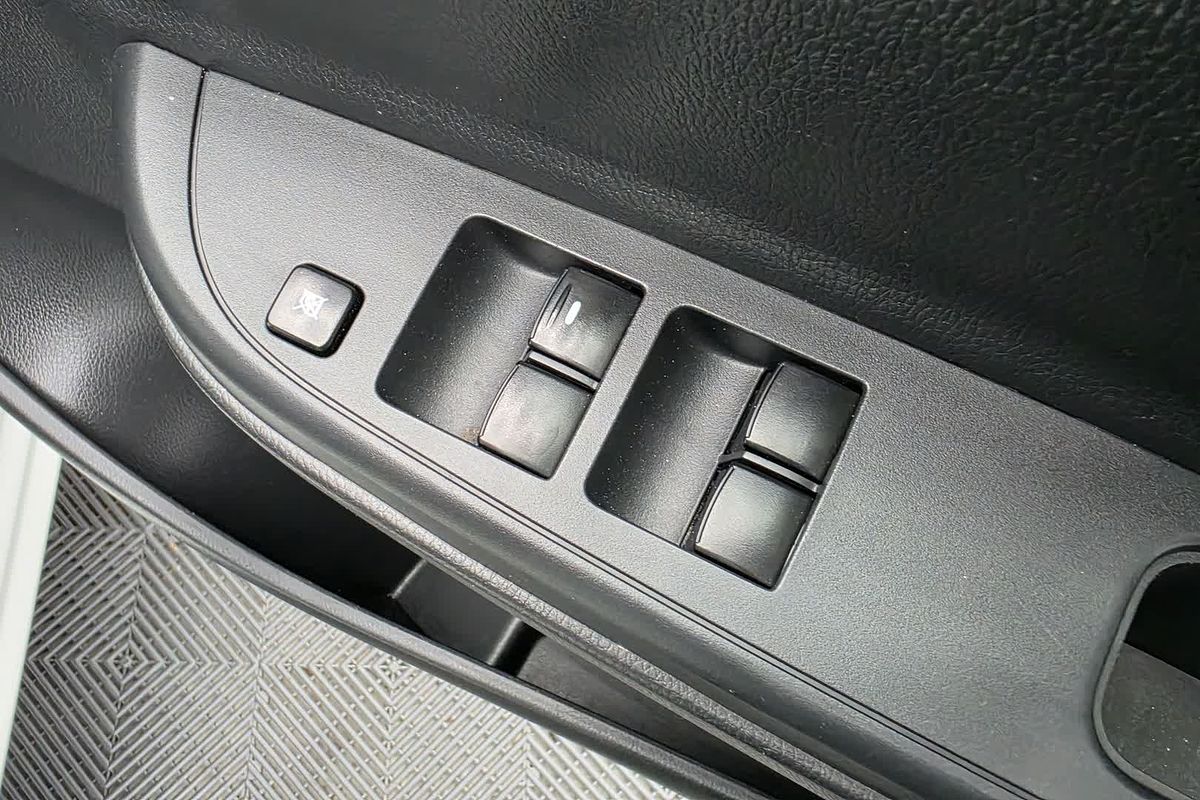 2021 Mitsubishi Triton GLX MR Rear Wheel Drive